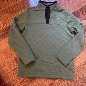 Boys Vineyard Vines Olive Quilted Pullover size large